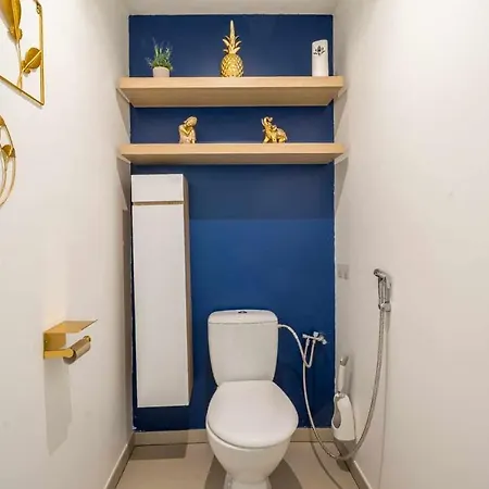 Rum i privatbostad Privee 14m - Wifi - Appart' 120m *