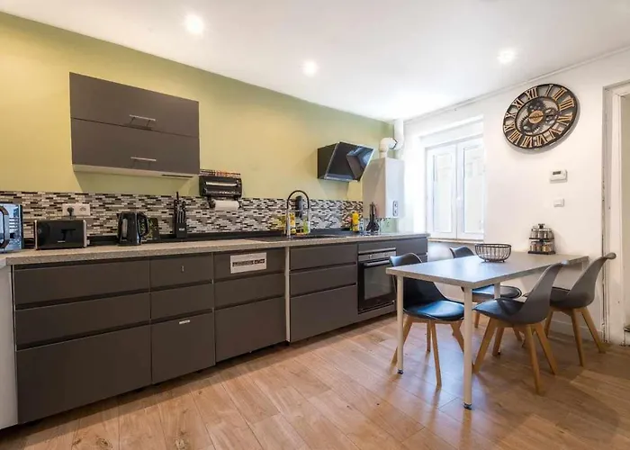 Ubytování v soukromí Privee 14m - Wifi - Appart' 120m